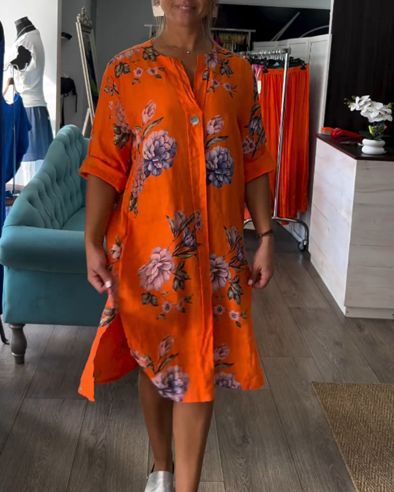 Button printed V-neck dress