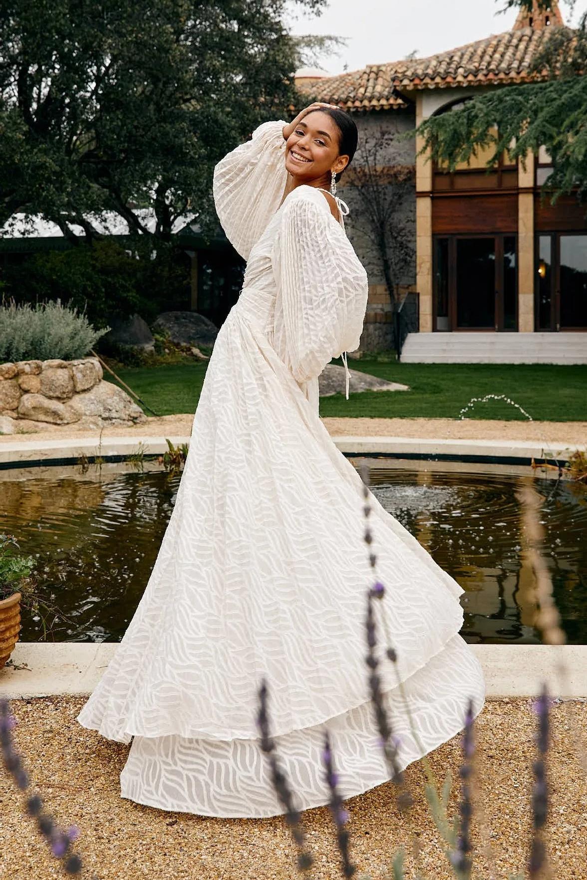 Elyra Cream Maxi Dress