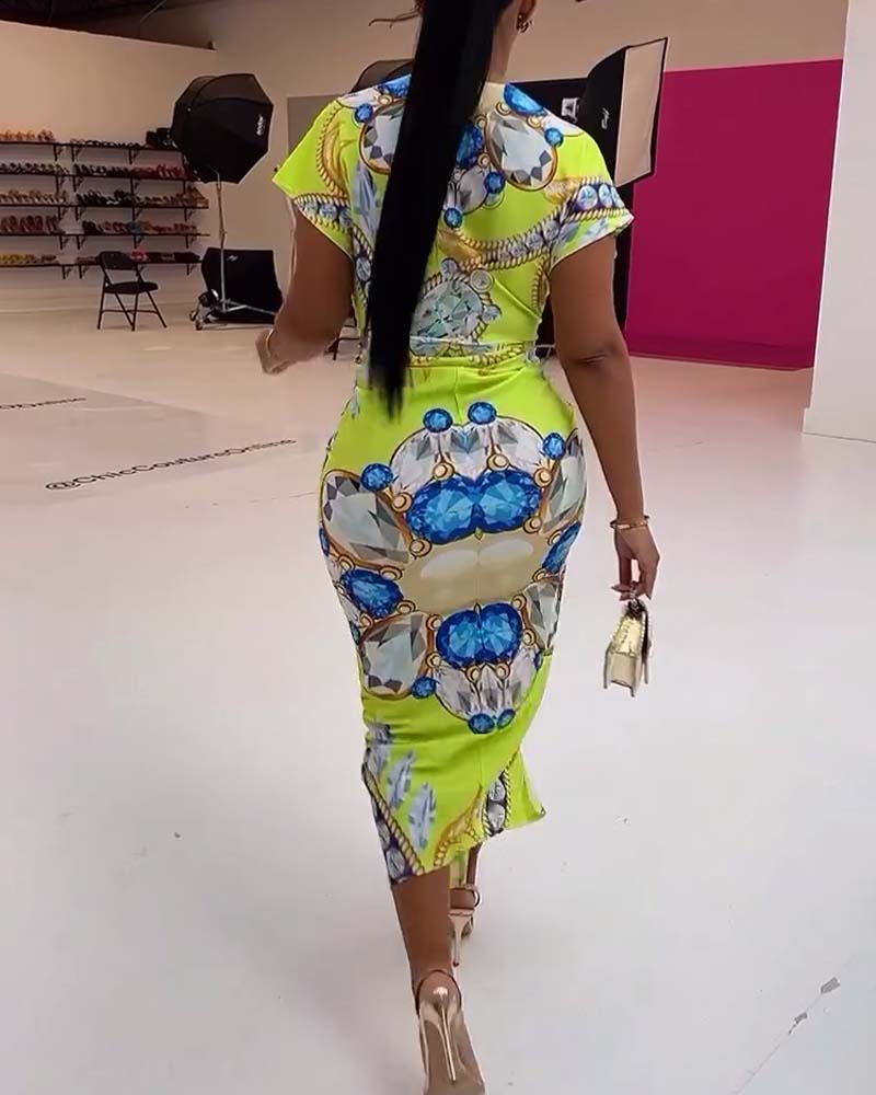 Deep V slit waist printed dress