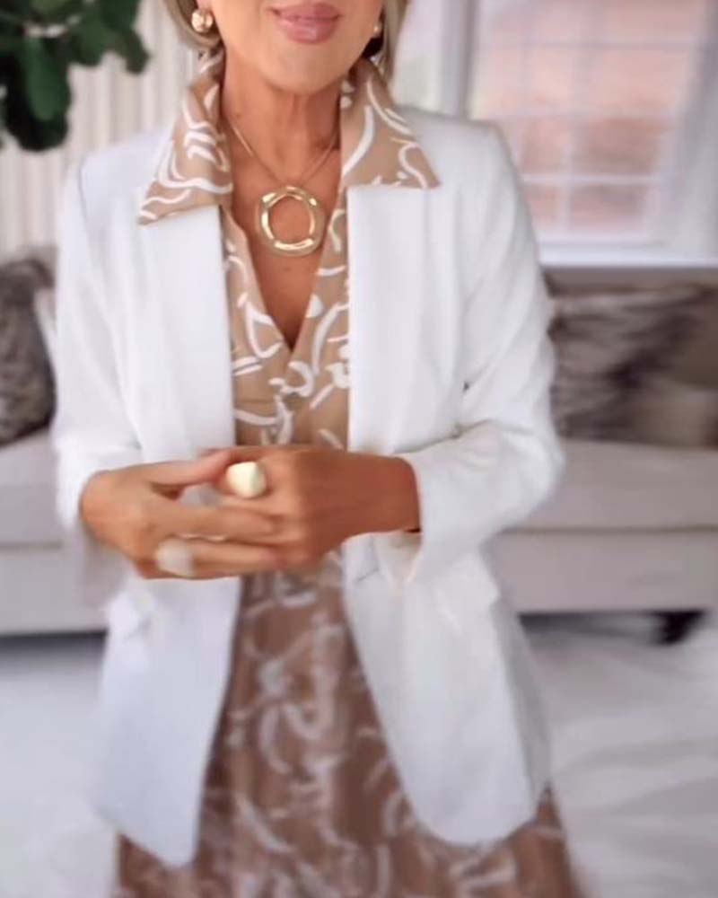 Short-sleeved Pocket Dress with Geometric Prints