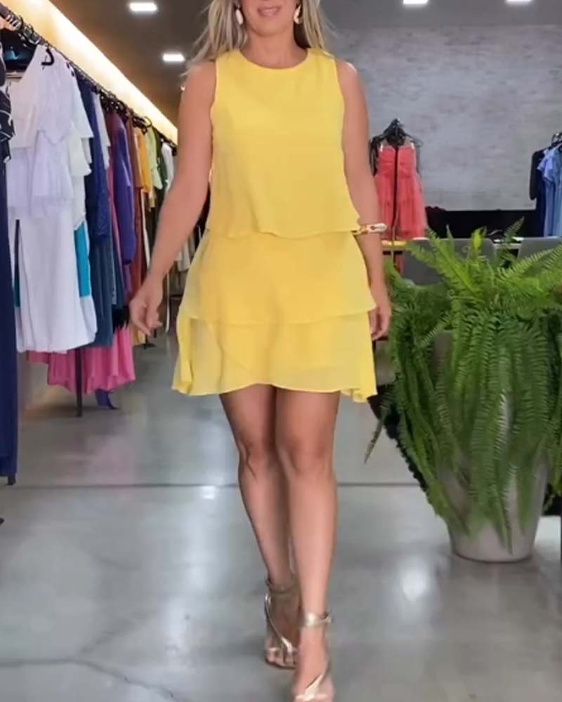 Sleeveless double layer ruffle dress