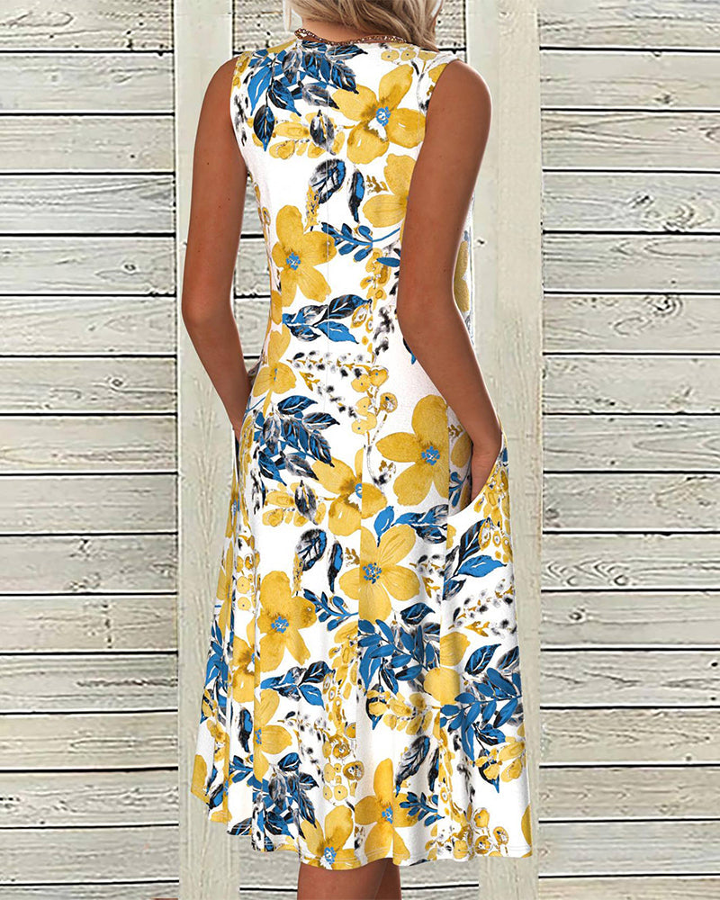 Floral print sleeveless pocket dress