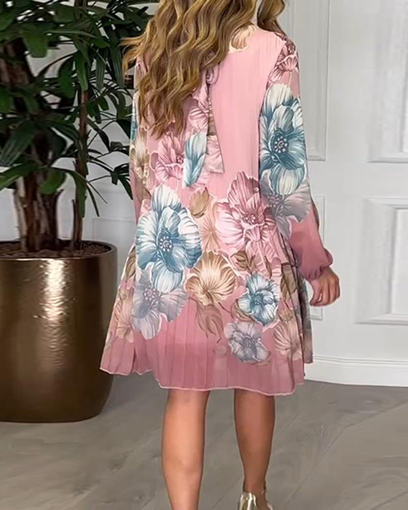 Elegant Floral Pleated Dress