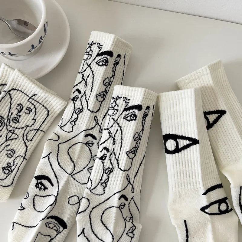 Staring Faces - Abstract Line Art Socks