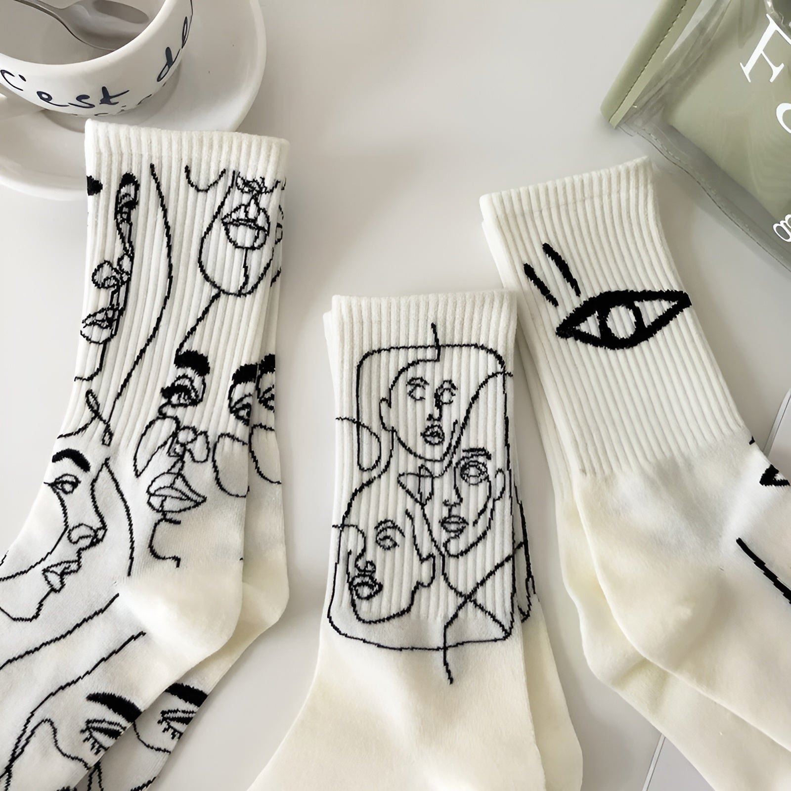 Staring Faces - Abstract Line Art Socks