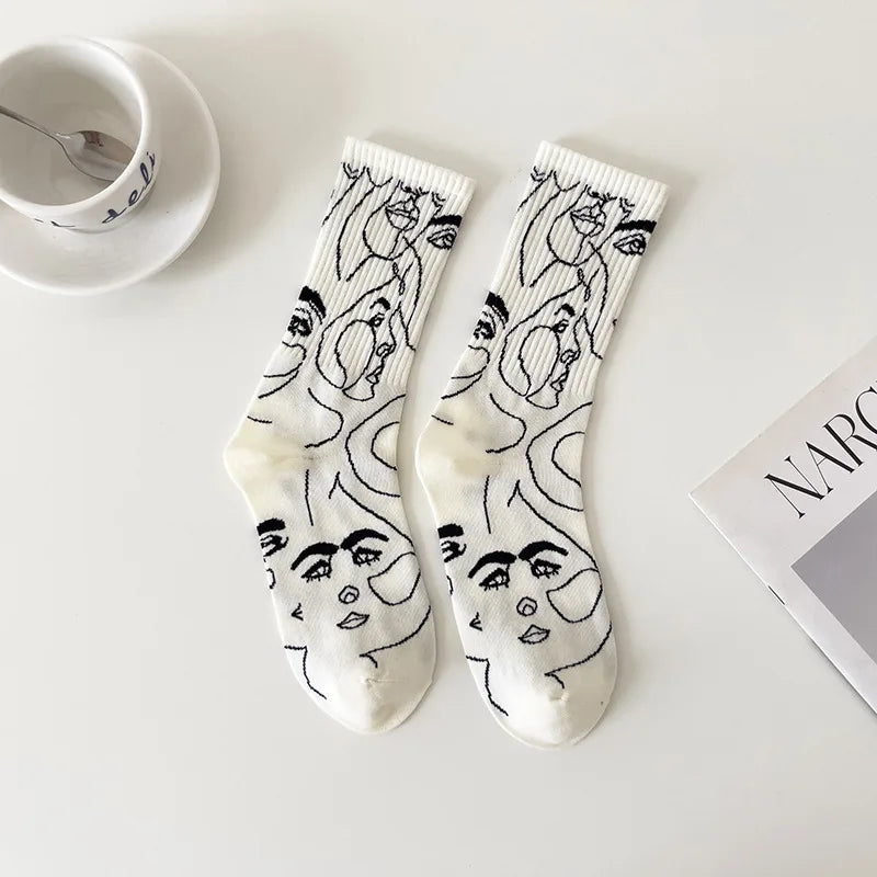 Staring Faces - Abstract Line Art Socks