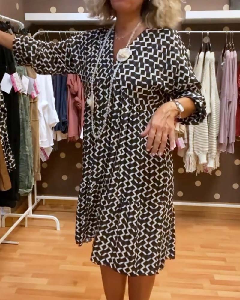 Geometric print V-neck casual dress