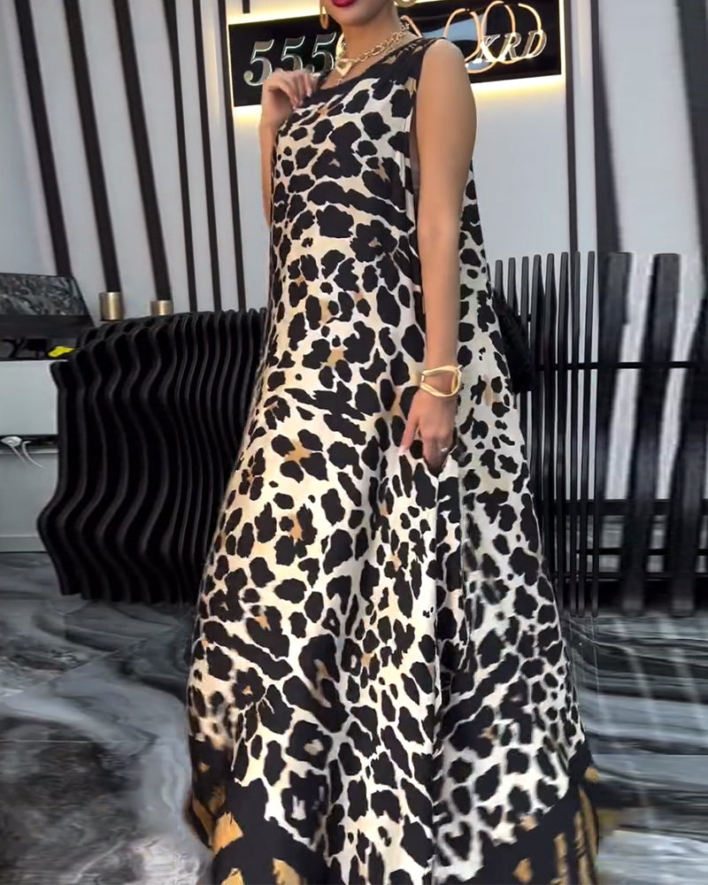 Elegant Sleeveless Leopard Print Dress