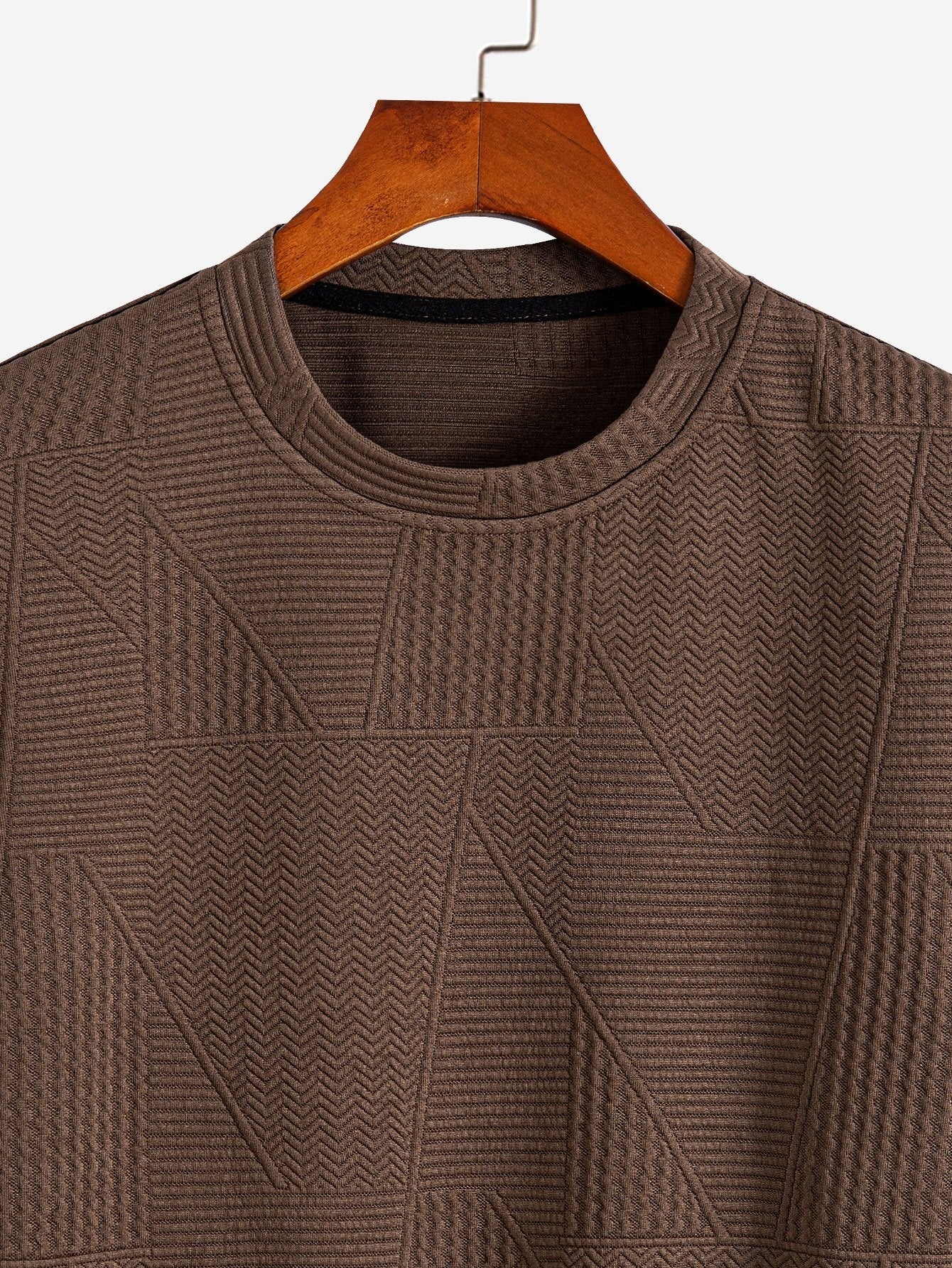 Geometric Jacquard Short Sleeve Arc Hem T-Shirt