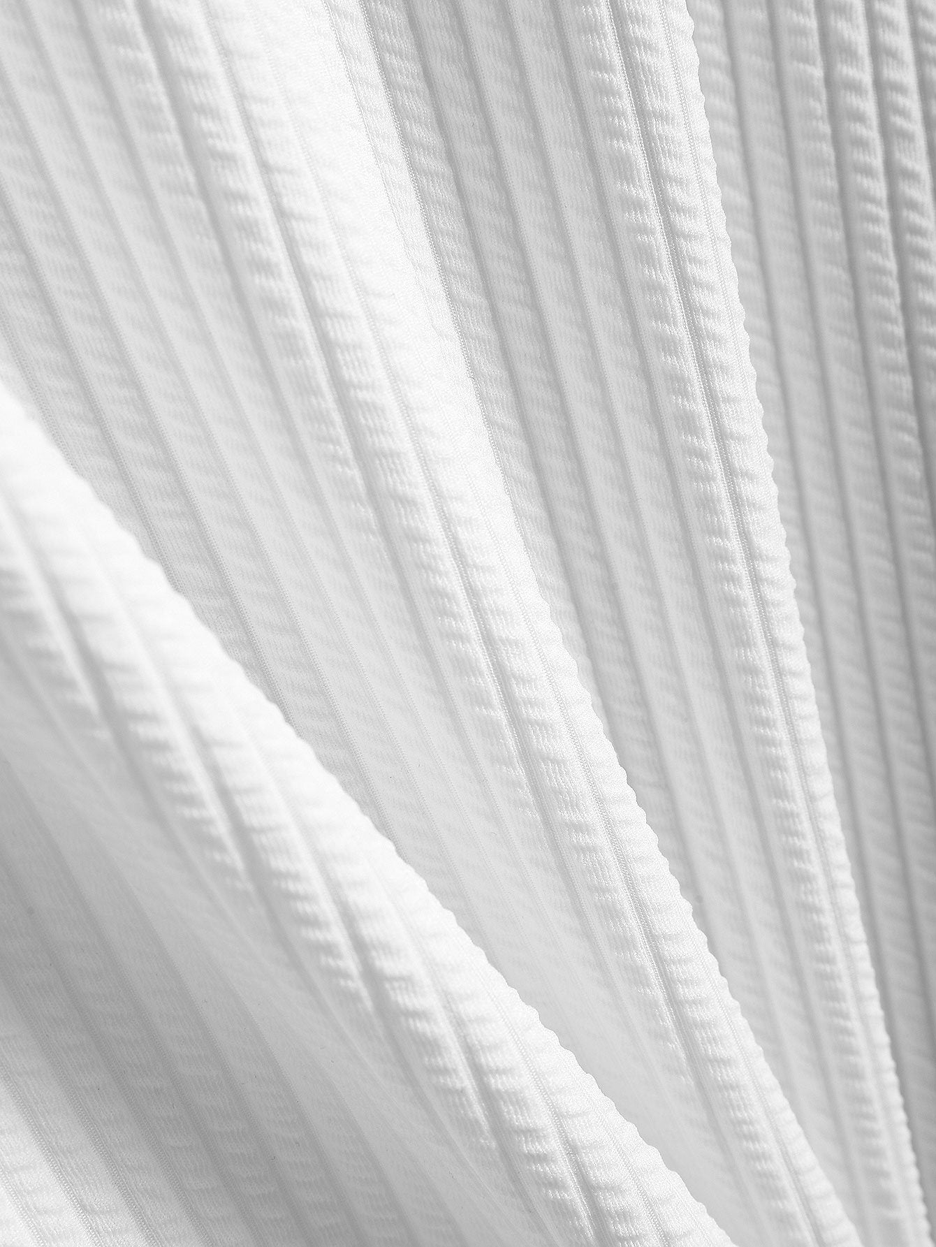 Muscle Fit Ribbed Arc Hem T-Shirt & Shorts