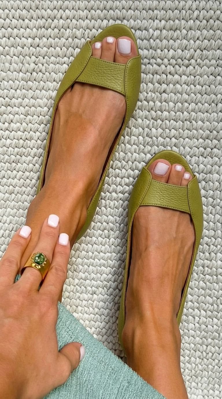 Vittoria metallic textured peep toe flats in Light Green