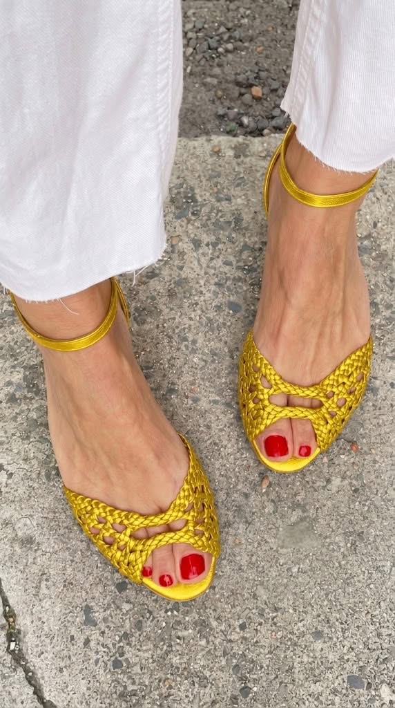 Fiorella sandals in Yellow
