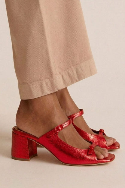 Aurora elegant Riviera sandals in Bright Red