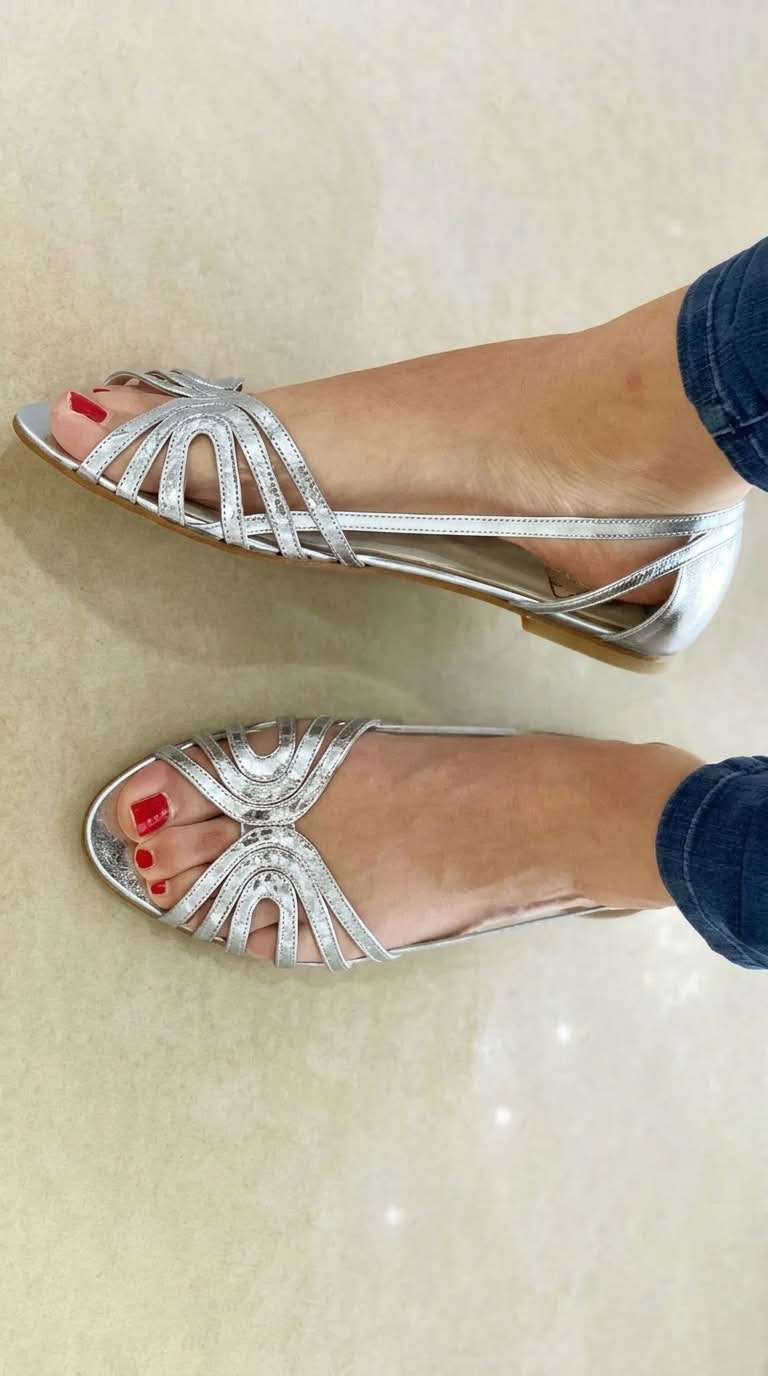 Giada metallic strappy sandals in Silver