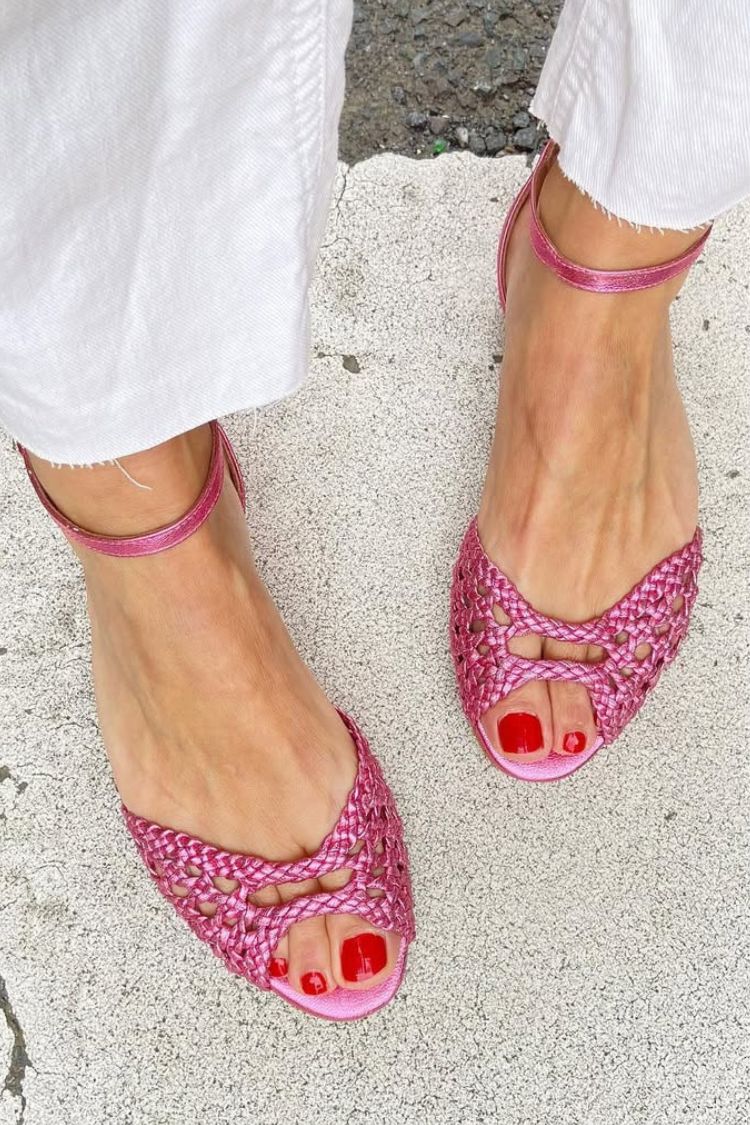 Fiorella sandals in Pink
