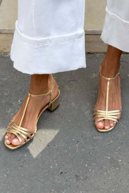Oriana sandals detail
